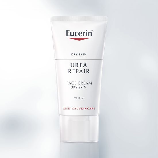 UreaRepair krema za obraz 5 % namenjena suhi do zelo suhi koži, takoj pomiri neprijetno napetost in navlaži kožo